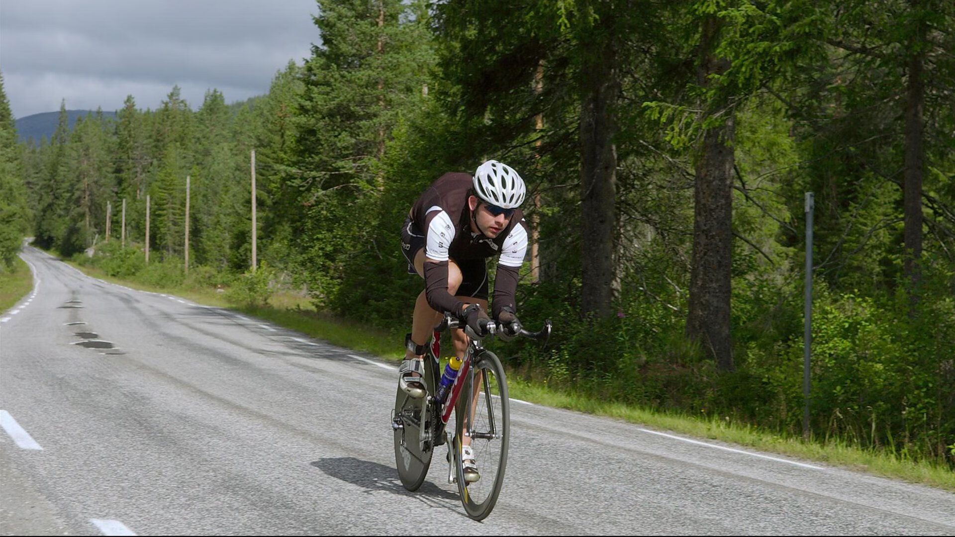 “英超焦点大战：胜负关系最终冠军归属”，英超战绩